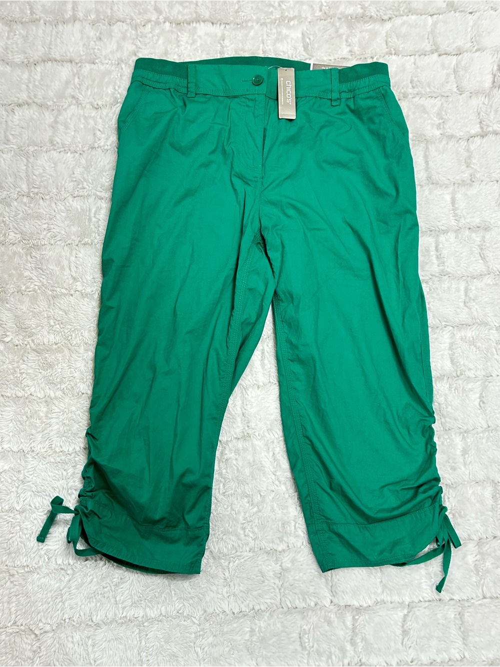 Chico's Women’s Cool Cotton Ruched Capri Pants Green Size 2 (US 12/14 Large) NWT
